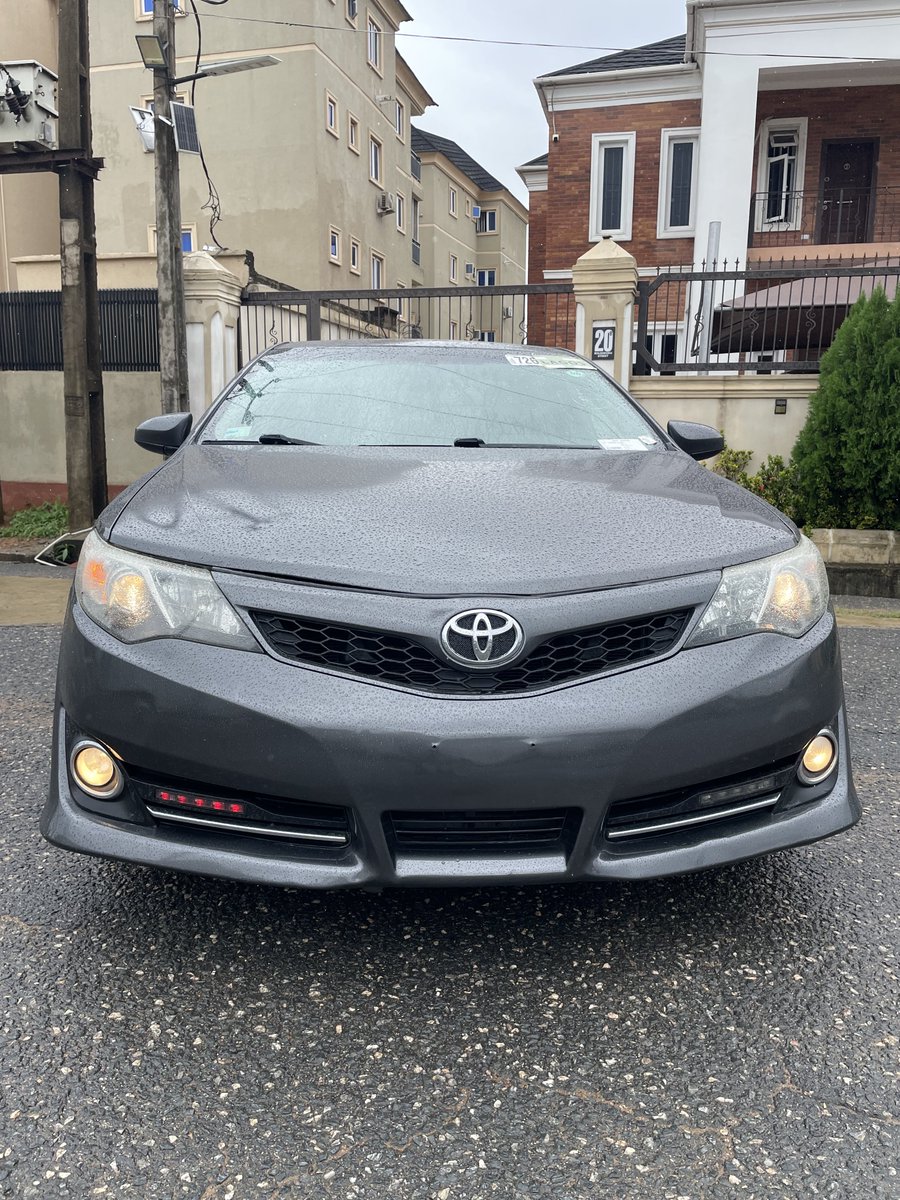 PlaybobGini's tweet photo. 🇺🇸🇺🇸 Foreign Used 2013 Toyota Camry Sport‼️

Lagos Cleared ✔
Custom Duty Paid ✔

💼 : #14.9m
📍: Ikeja

Call or WhatsApp: 08177041554

Available for inspection!! 💥 https://t.co/FwwyJVThNE