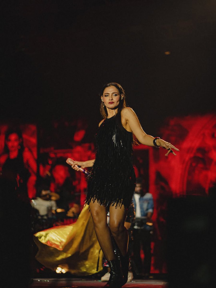 Andrea Jeremiah tweet media