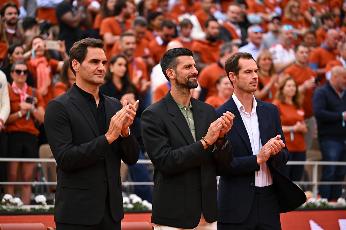 rnadalacademy's tweet photo. Today marks one year since a very special day for Rafa and for all of us 💙🎾

A tribute at @rolandgarros that celebrated an unforgettable journey that will live forever on those courts. It's a day we will always remember ✨🏆 https://t.co/gSzwuvQ1HM
