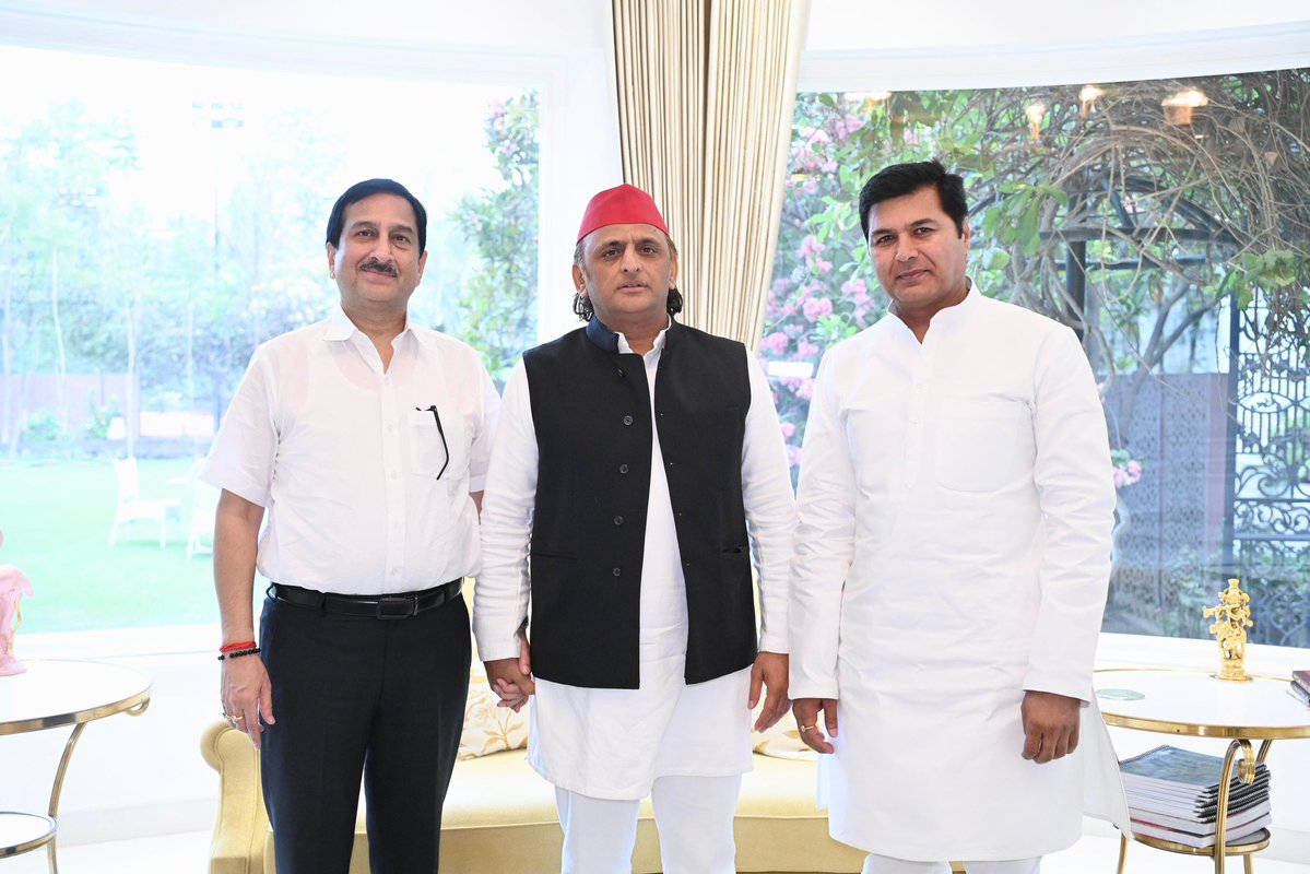 Akhilesh Yadav tweet media
