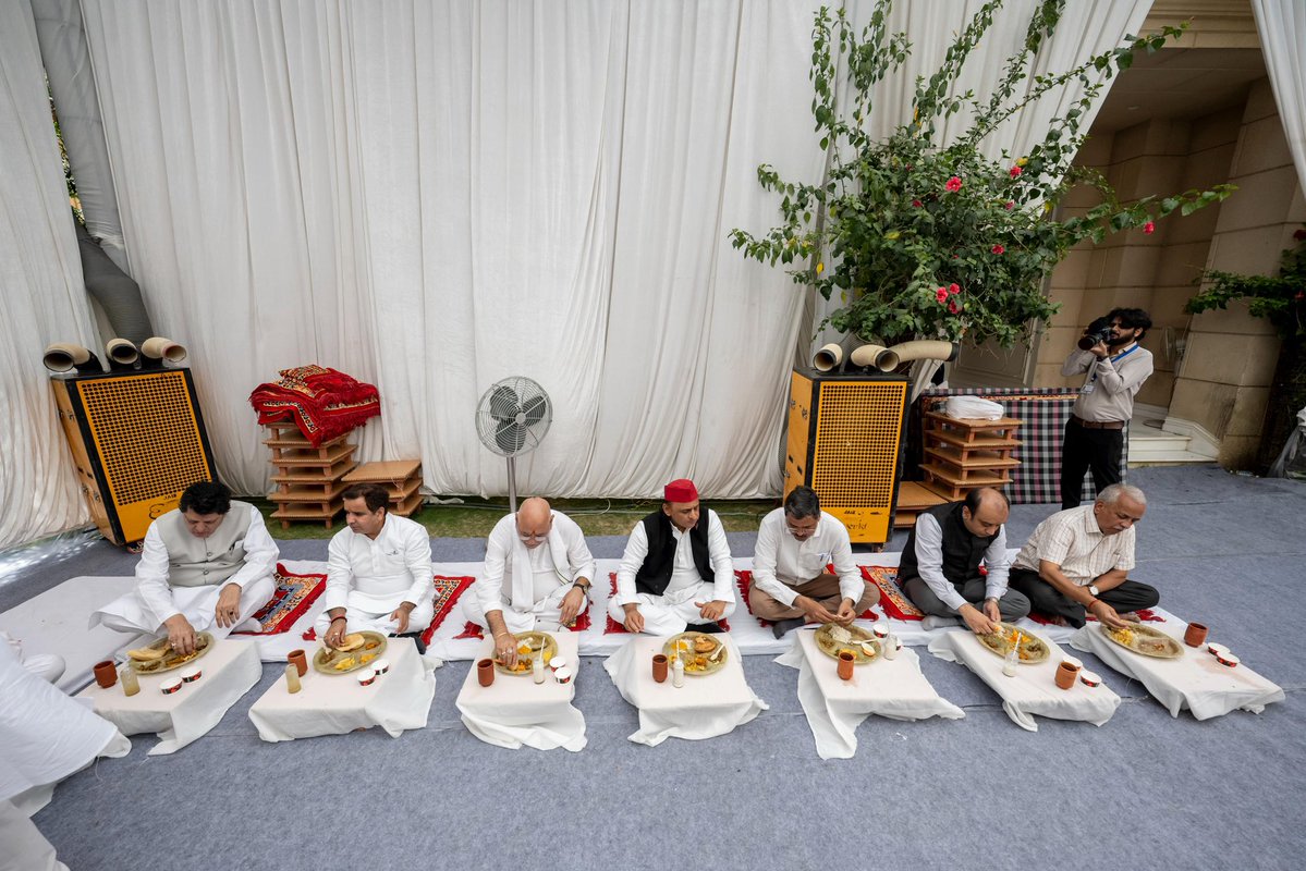 Akhilesh Yadav tweet media
