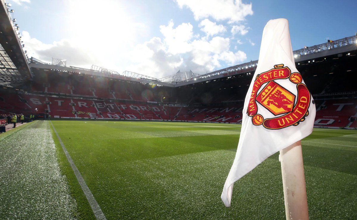 mufcmpb tweet media