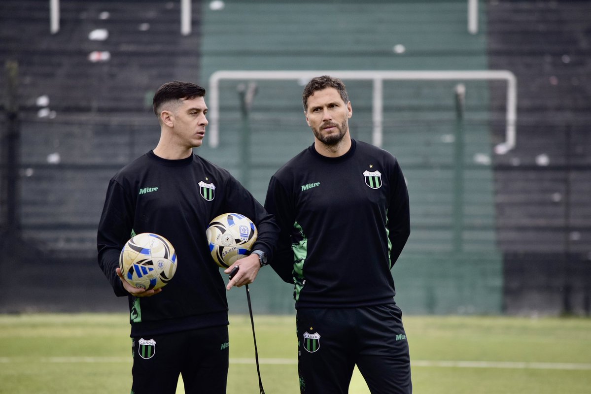 Nueva Chicago tweet media