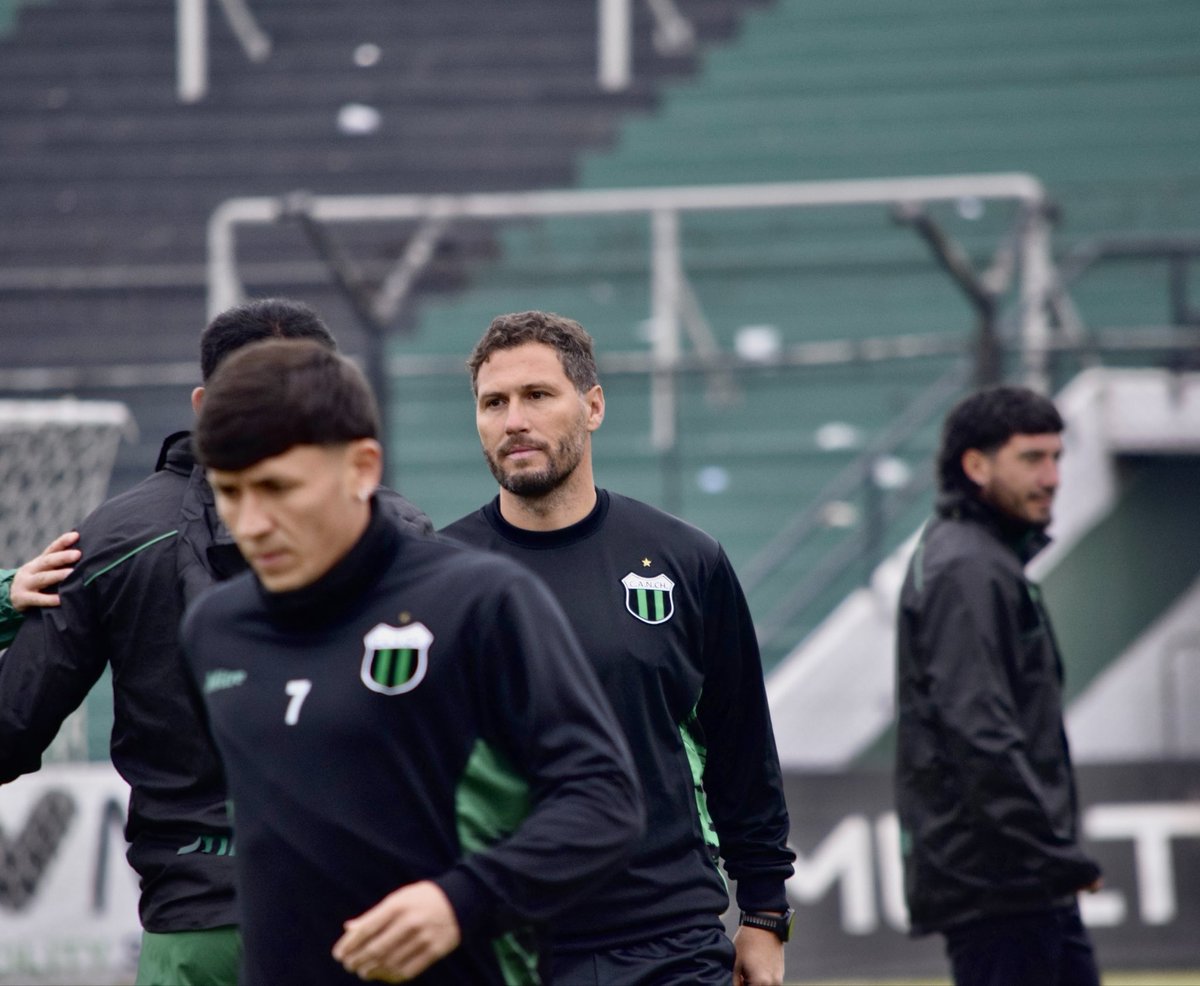 Nueva Chicago tweet media