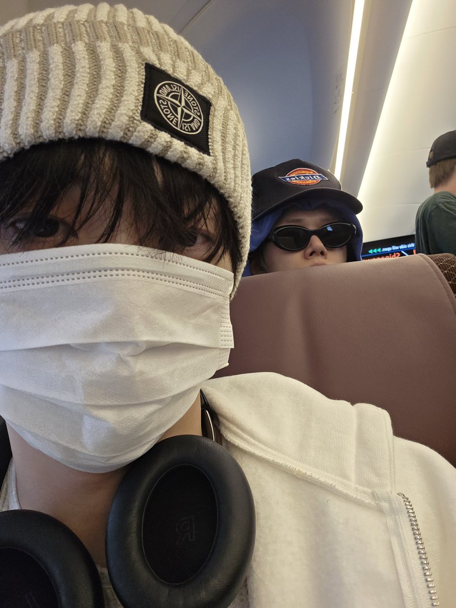 yo__gurt___'s tweet photo. 숩준 둘이 귀욥다 … 🤍 https://t.co/Q8yyCRa4CR