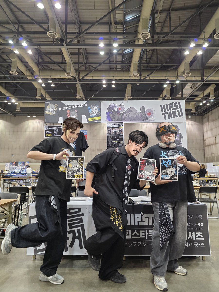 HIPSTAKU's tweet photo. 5월 일페후기
이번 카운��스 신작도안을
예상보다도 더 많이들 좋아해주셔서
몸둘바 모르게 감사했씀니다 😭
악세사리류도 컬렉팅보드도
금방 품절되고
티셔츠도 아슬아슬 했씁니다 😇
깜짝깜짝 놀랄 분들도 방문해주시고
정말 즐거운 행사였씁니다 🥸
+통판은 이번주 일요일 밤까지입니닷! https://t.co/YotTlM2ZR9
