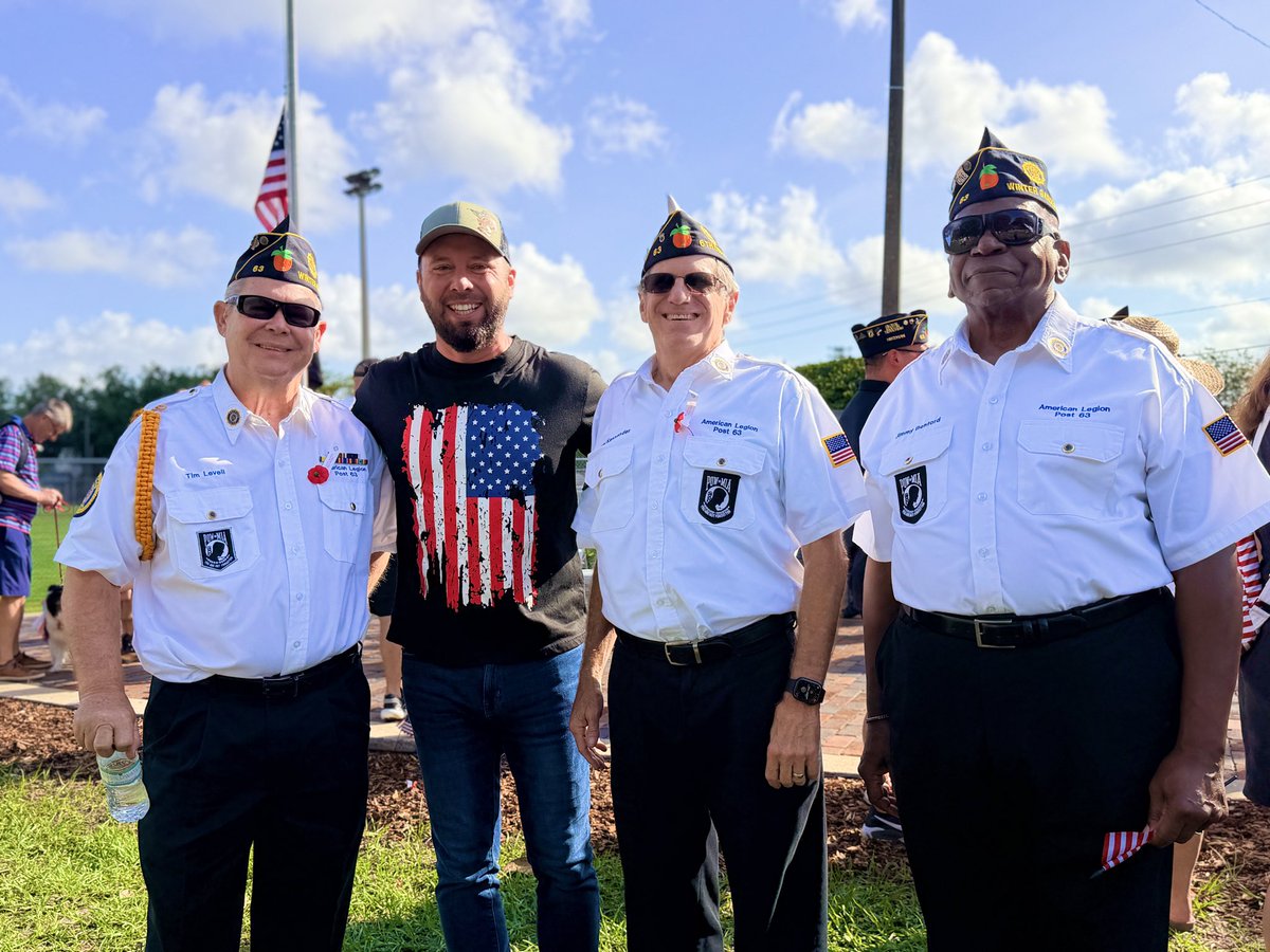 AustinArthurWO's tweet photo. Started this morning of remembrance at Veterans Memorial Park in Winter Garden.

It was a powerful and meaningful way to begin Memorial Day and reflect on what this day truly means.

Grateful for the men and women who gave their lives for our country, and for the families. https://t.co/KMNzV3uHgG