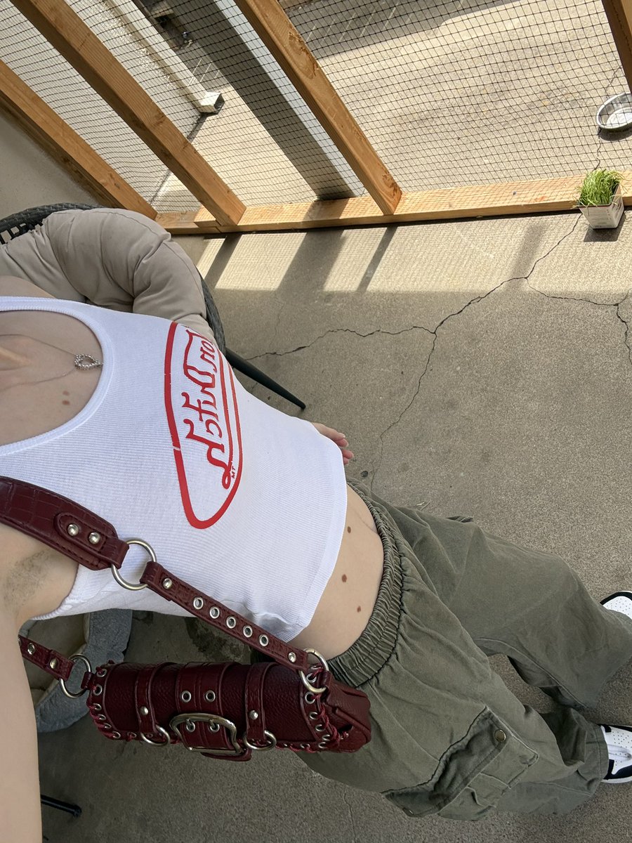 Scarlett Mae tweet media