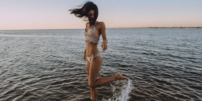 RSReview's tweet photo. Top 10 Hot New Releases in Womens Shapewear Tops https://t.co/JSkHxMV0Pc #apparelaccessories #hotnewrelease #top10 https://t.co/MhD0htKfbR