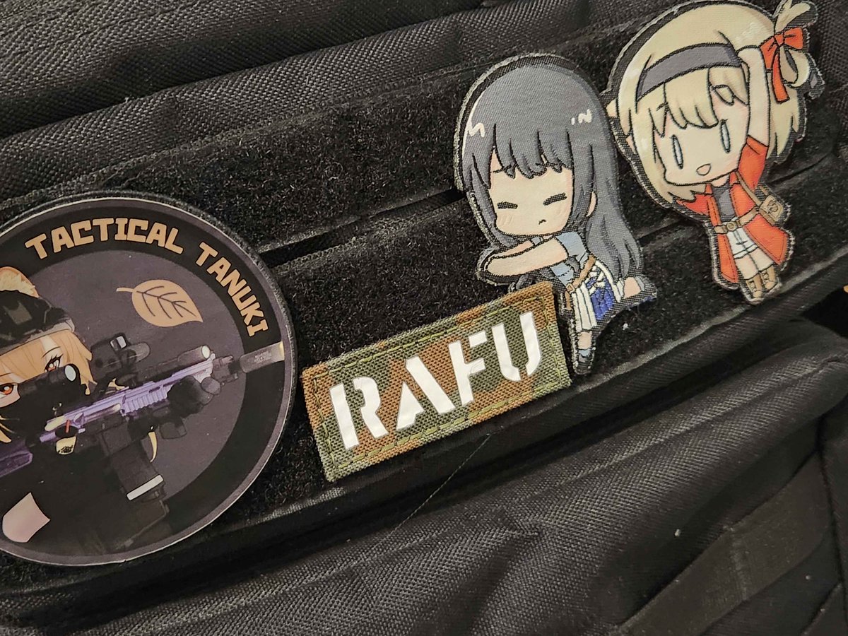 MurasakiAtelier's tweet photo. Rafu's going to Vancouver to play in the Riftbound Regional Qualifier and is going to give away a few prizes for being the first to catch him! 

- Play against Rafu in an event: **Wise Wolf Playmat!**
- Find Rafu on Friday/Saturday: **Ruler of the Abyss Deckbox!**
- Find Rafu being a headless chicken on Sunday: **Burning Beginnings Deckbox!**

Walk up and say the secret phrase: "What does the fox say?" to get your prize! All you have to do after is take a pic with your prize and Rafu, post to social media and tag us!

Rafu will have a velcro patch somewhere on his backpack that says "RAFU"! 

Retweet this for a chance to win a free playmat / deckbox! Randomly selected after Rafu gets back from losing in Vancouver!