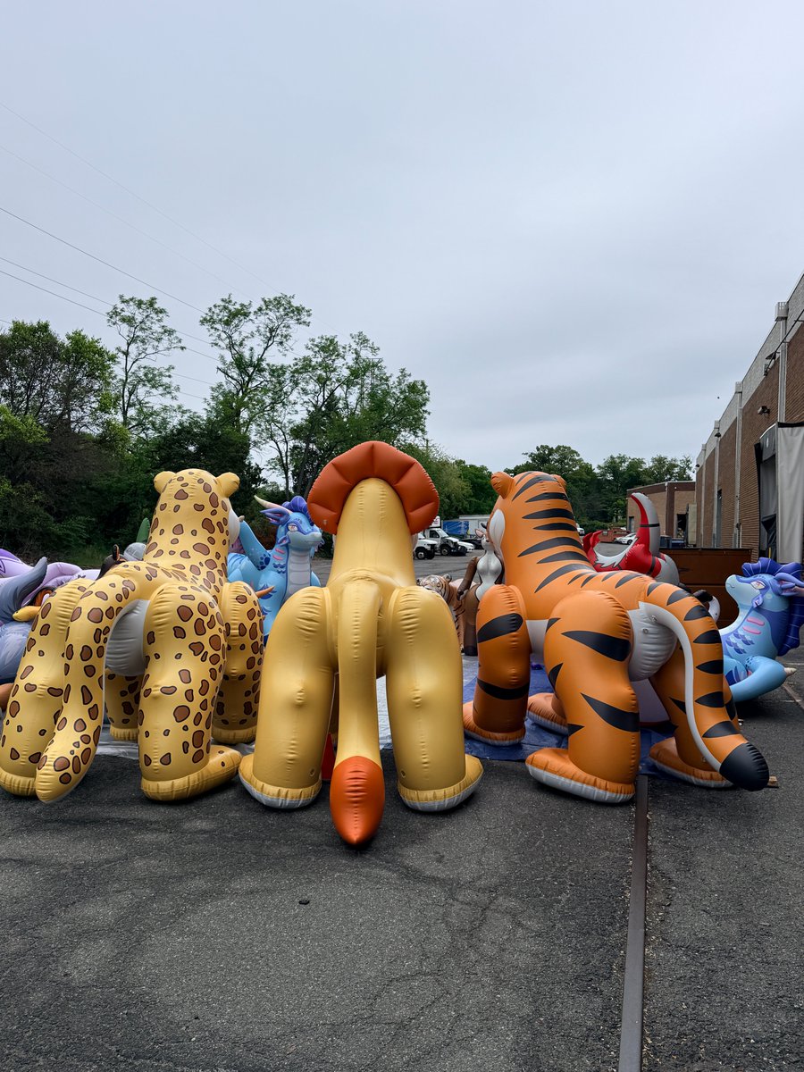 Jet Creations - Inflatables Galore! tweet media