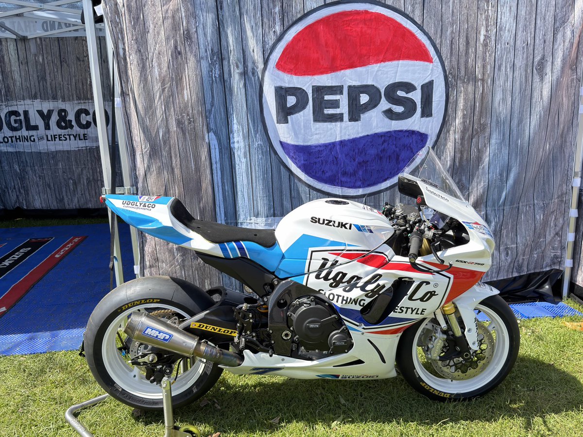 Lbartram's tweet photo. Very busy today in the Fan Park and in the Paddock at #TT2026 🇮🇲 https://t.co/4pP6ULr15e