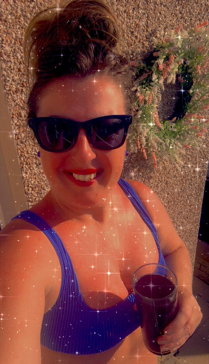 40, Fabulous and Living The Dream 😉 tweet media