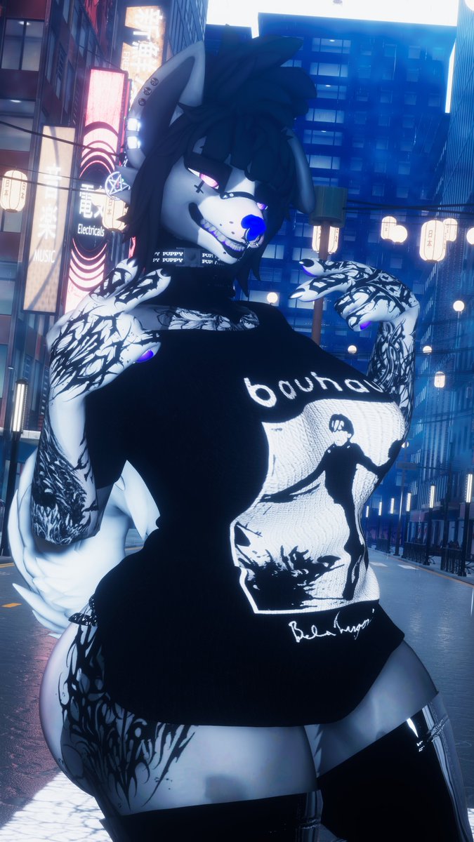 Dracocollievr's tweet photo. City Lights ~ 🌆💜🦇
Tags: #gothvtuber #vr #veki #GothPuppy #goth #foryou #spooky #VTuberになった経緯 https://t.co/K7ws7R29AV