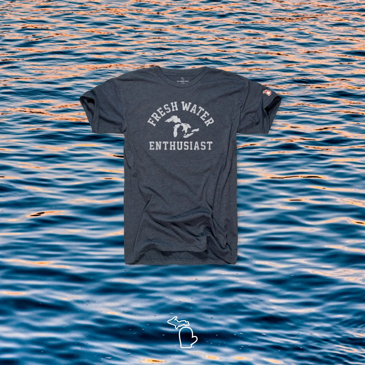 themittenstate's tweet photo. 21% of the world's surface freshwater is sitting right outside your door. 

It's good to be in Michigan. 💙 🌊 https://t.co/6cdzBP4xZJ