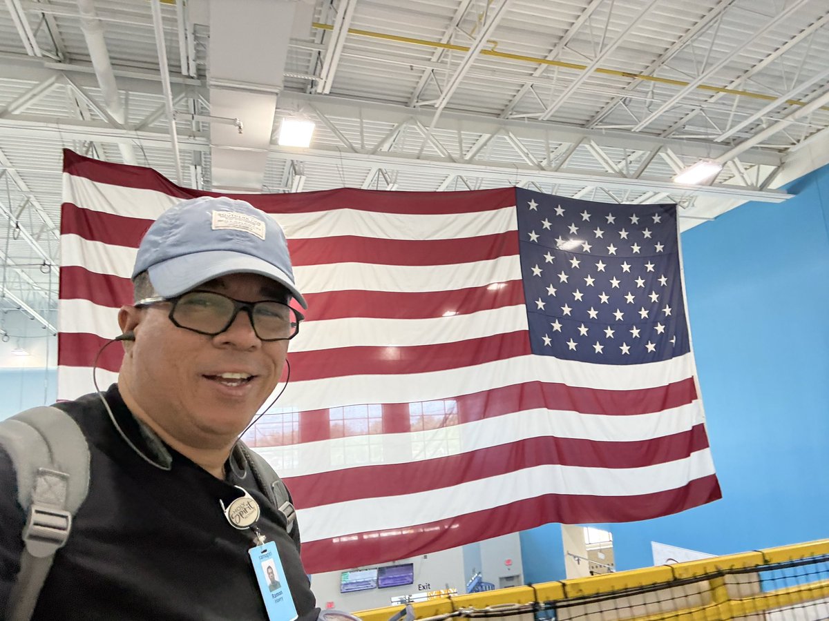 bobby6m's tweet photo. Memorial Day #MemorialDayGiveaway https://t.co/U7UQKxWBHx