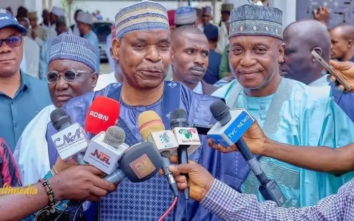 IdealReporters's tweet photo. News Update

Former Inspector-General of Police, Mohammed Abubakar Adamu, has resigned his membership of the ruling All Progressives Congress (APC), amid speculations of a possible defection to the Social Democratic Party (SDP). https://t.co/ZxWDV3WSsY