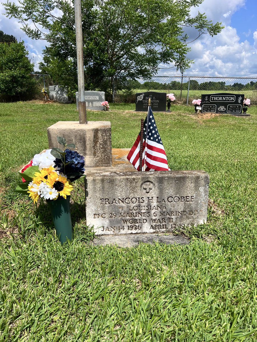 hjpinckard's tweet photo. Uncle Francis and all of our fallen, thank you for your service and sacrifice. We miss you and love you. https://t.co/jJW5GFC1OD