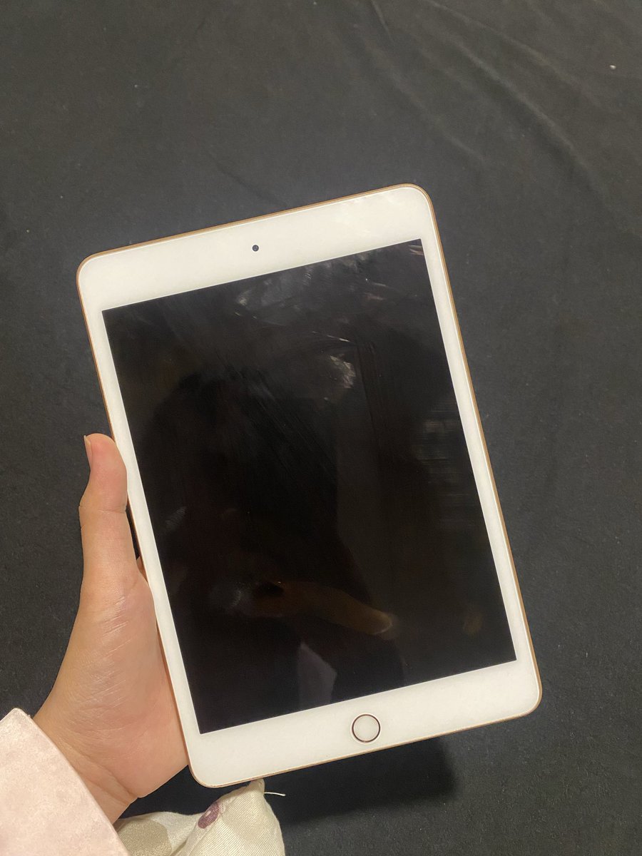 MILANNaS2's tweet photo. ส่งต่อไอแพด IPad mini 5 64 gb wi-fi  สีโรสโกลด์🩷

ราคา : 2000฿ ถ้วนน

หน้าจอเป็นเส��น นำไปเปลี่ยนจอใช้ได้ปกติเลยย
ที่เหลือใช้งานได้ปกติ แสกนนิ้วได้  (ต่อรองได้ค่ะ)

#ส่งต่อipad #ส่งต่อไอแพด #ipadมือสอง  #ไอแพดมือ2 #ปล่อยต่อipad https://t.co/4uDvJZrOTD