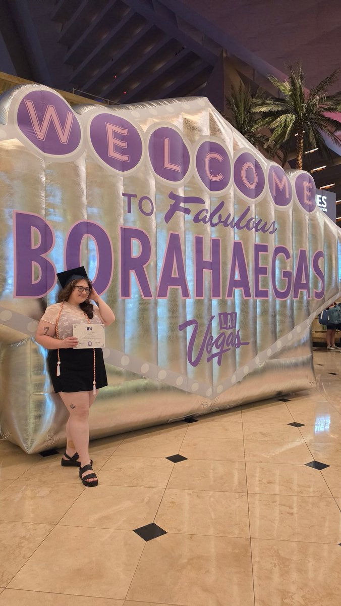 anpanmandy7's tweet photo. Due to some unfortunate circumstances, I wasn't able to walk in my spring graduation ceremony for my master's degree last week. But my friends secretly brought a cap, tassel, cords, and a certificate to make sure I felt celebrated while we were in Vegas to see @bts_bighit 🥹 https://t.co/10OIOh00rD