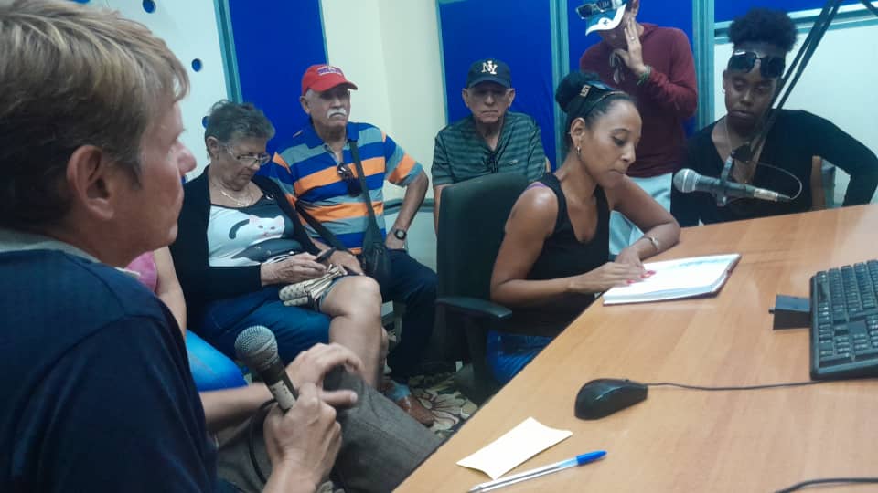 emisoranuevitas's tweet photo. Durante la jornada de celebración -por el aniversario 64 del #ICRT-, concebida en #RadioNuevitas, se dió a conocer la cartelera de la biblioteca municipal Ricardo Cabrero para esta semana
#RadialistasCamagüeyanos
#Camagüey
#Nuevitas
https://t.co/yJmVdjtzCK https://t.co/84sWxS2WFU