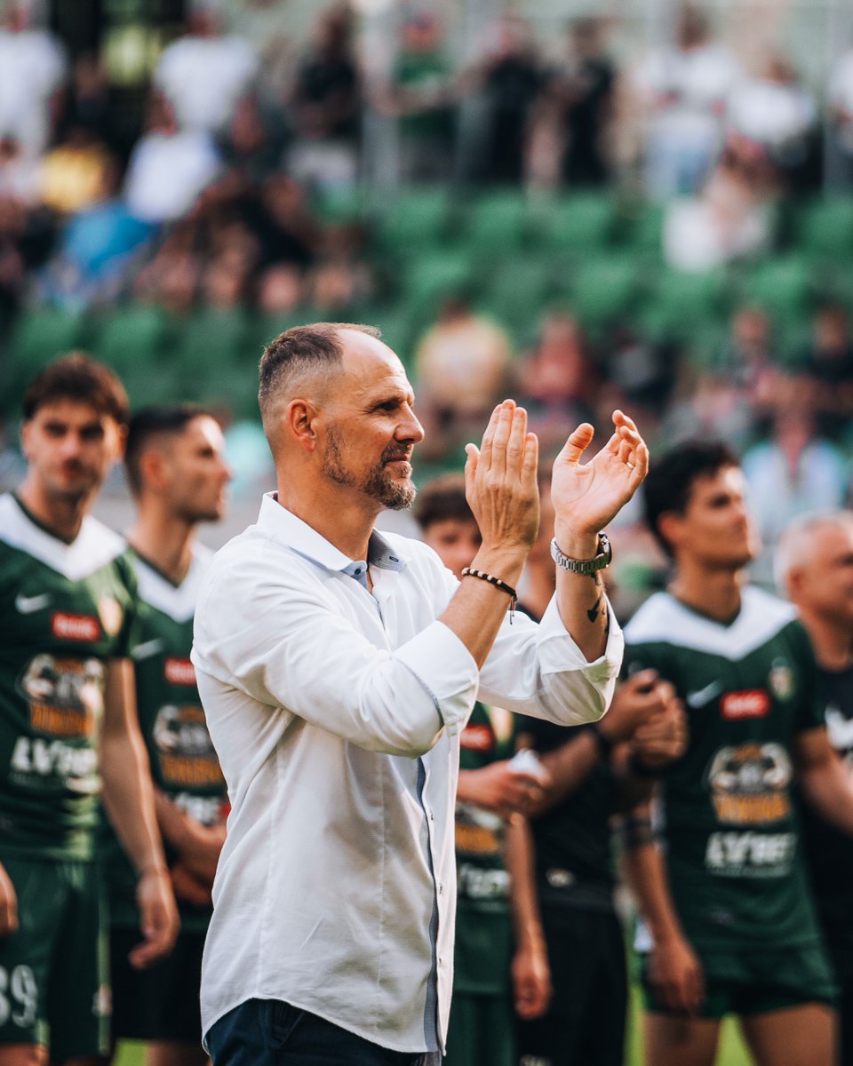 SlaskWroclawPl's tweet photo. #InAnteWeTrust 🇮🇹 https://t.co/XLLaLmHULg