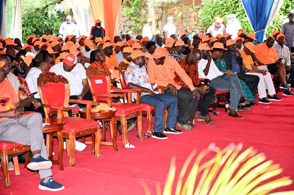 NicolasGumbo's tweet photo. Under the leadership of Party Leader Senator Dr. Oburu Oginga, we held an aspirants consultative meeting which brought together aspirants for the party ticket from Kisumu, Siaya, Homa Bay, and Migori counties. #Deut3_22 https://t.co/HoYHRbVHDC