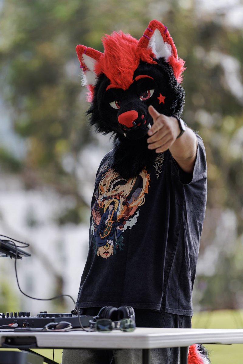 MonsterWusky's tweet photo. Wuzz poppin twin 🔥🔥🔥 📷 joey on IG https://t.co/RgFY0nHdWq https://t.co/89mTZDepmL