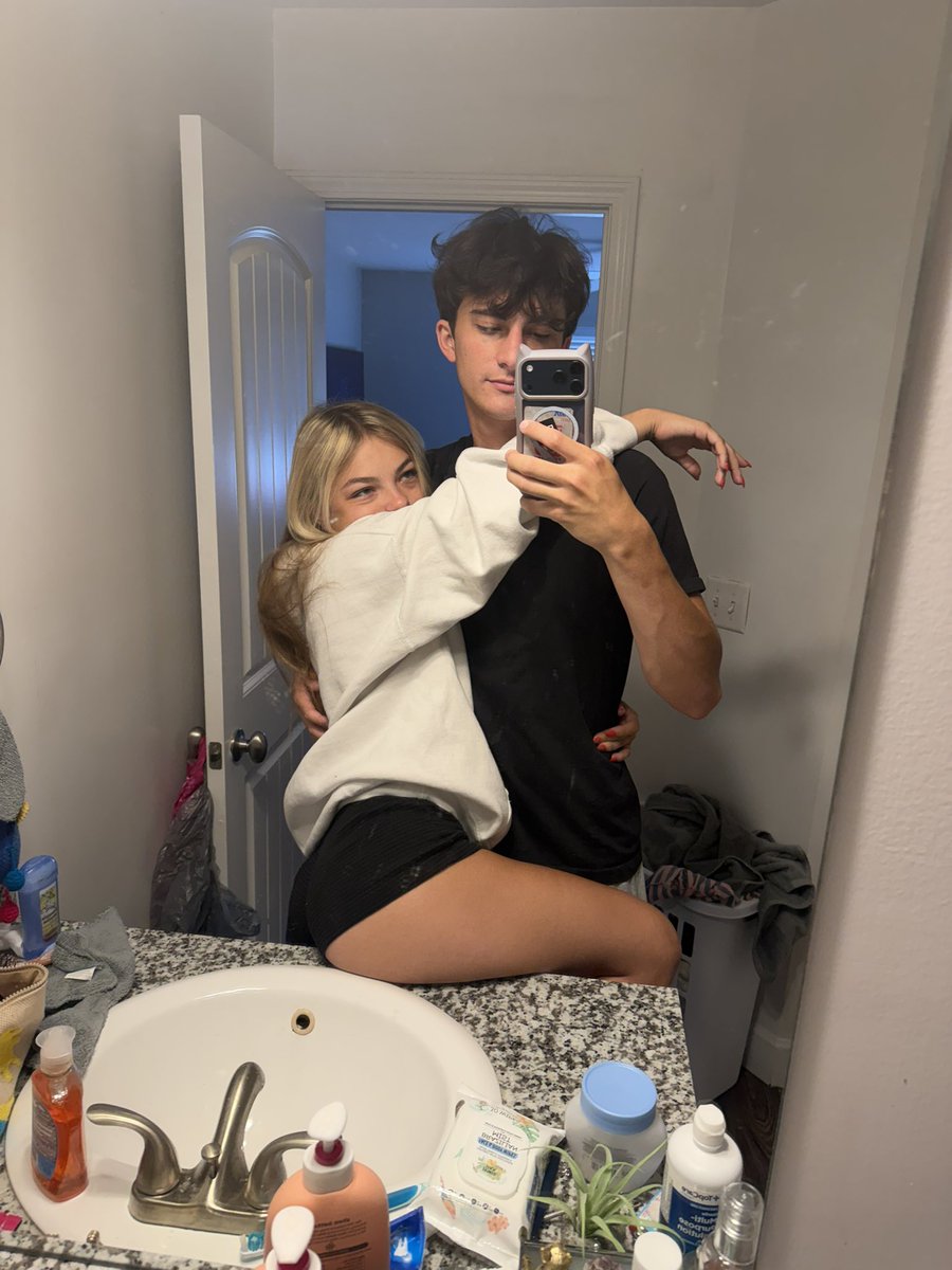 jinxy tweet media