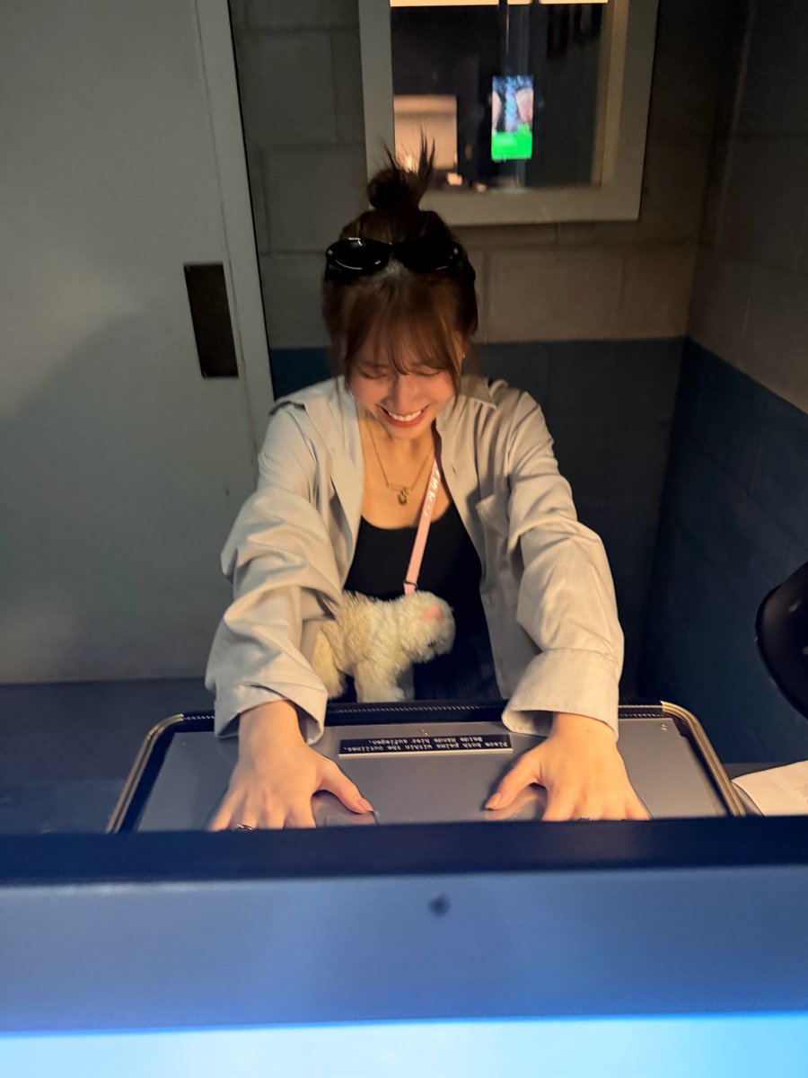 nayeonator tweet media