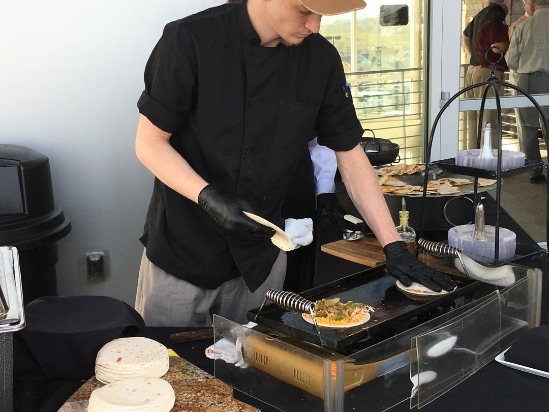 M_RoweCatering's tweet photo. Life’s biggest moments deserve exceptional catering. We handle planning, preparation, and service so you can focus on celebrating.

Book your event with https://t.co/tWQKAF7aNb

#melanierowecatering https://t.co/lq0B4JLxUR
