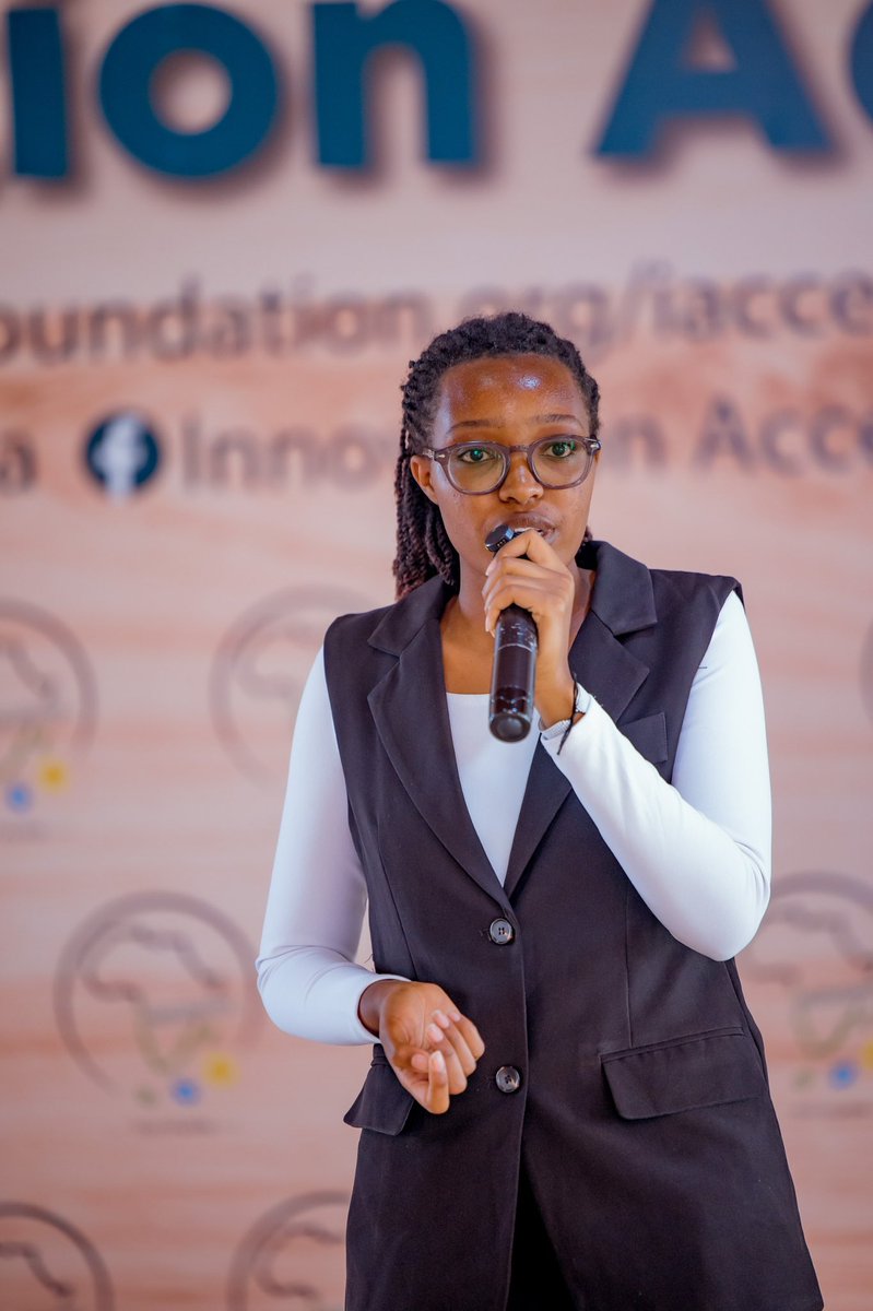 iAccelerator tweet media