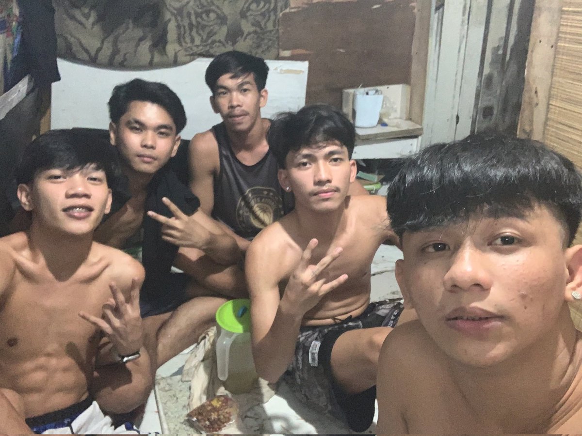 jtineskirt04's tweet photo. Dm namen mag heart♥️ https://t.co/XQ3oSd5VjI