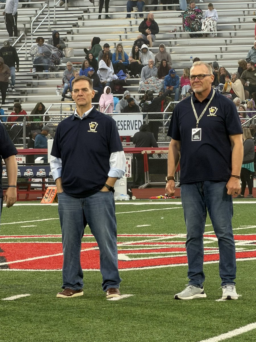 CPRamblers's tweet photo. The inductees were also honored at halftime of the Big 33 Football Classic, an all-star event featuring the top high-school football players in Pennsylvania and Maryland, later that day. Congratulations on this well-deserved honor, Coach Mischler! #RollRamblers 🏈 https://t.co/41jg4gR7SN