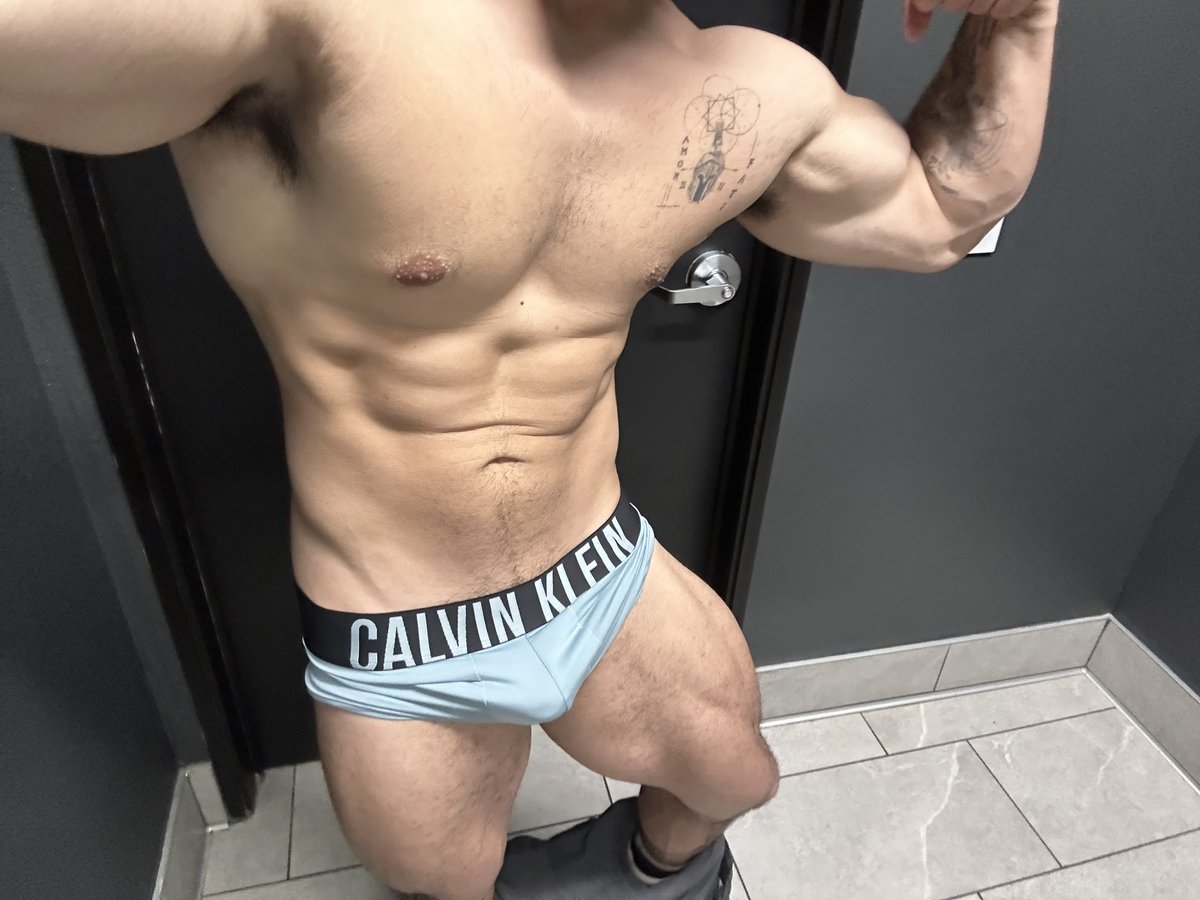 DannyTuro31 tweet media