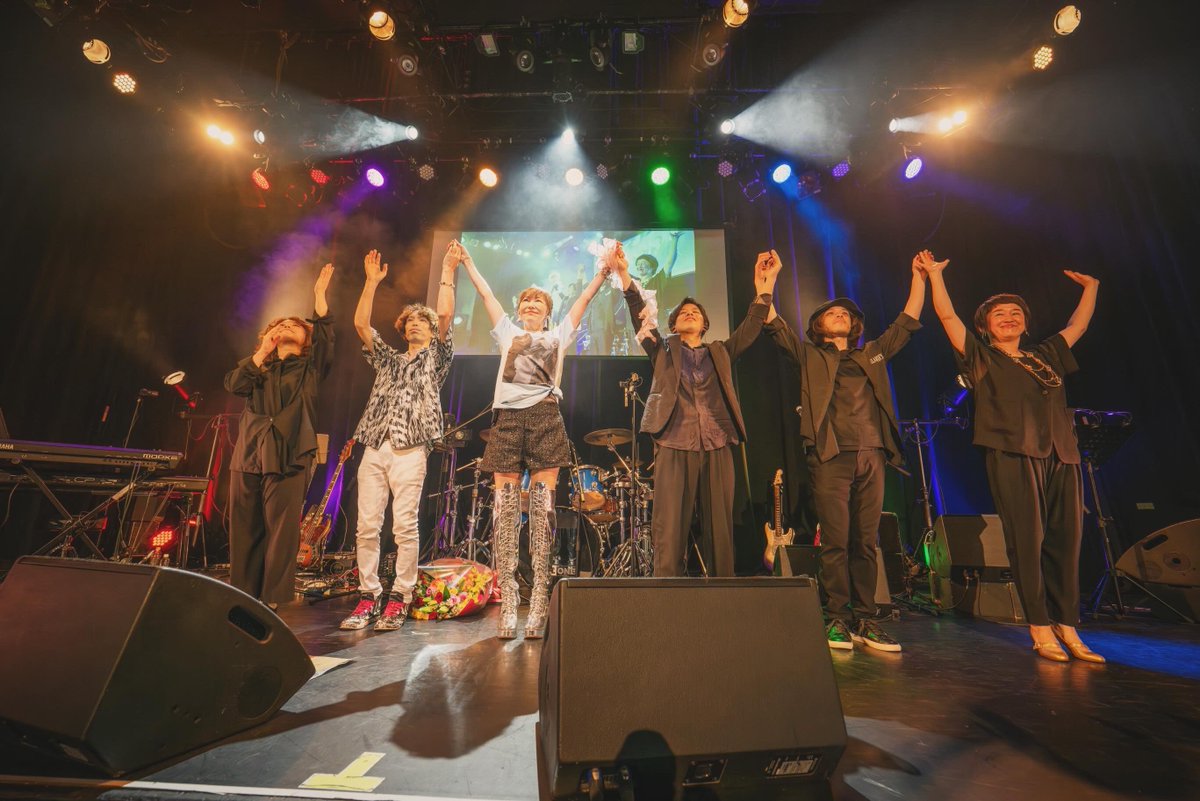 Shandy12cm's tweet photo. 2026.05.24
井上昌己デビュー37周年記念コンサート　渋谷 preasure preasure
ありがとうございました！！たのしかったー！

僕が生まれる前にデビューしているという事実に毎年衝撃を受けてます

来年も出来るといいな
ありがとうございました！ https://t.co/7vEMRG90hN