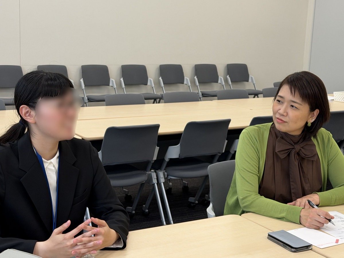 touseikai's tweet photo. 5月25日、筑波大学桐政会は国民民主党・伊藤孝恵参議院議員との意見交換会を実施しました。

国会議事堂・議員事務所見学に加え、政策や学生の課題について活発な議論を行い、大変貴重な学びの機会となりました。

伊藤議員には、予定時間を超えてご対応いただきました。改めて感謝申し上げます。 https://t.co/Em7WcyuMXa