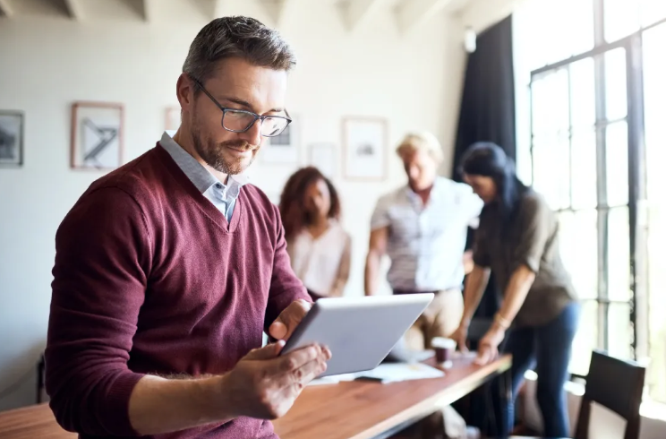 CHOstfeld's tweet photo. Come la UEM semplifica la gestione IT e accelera la trasformazione del business: Il tuo ambiente IT sta diventando sempre più complesso e costoso da gestire? Con la crescita dell’ecosistema dei dispositivi, ottenere visibilità e controllo in tempo reale… https://t.co/aihS0S4PIa https://t.co/DQvF1LaTbz
