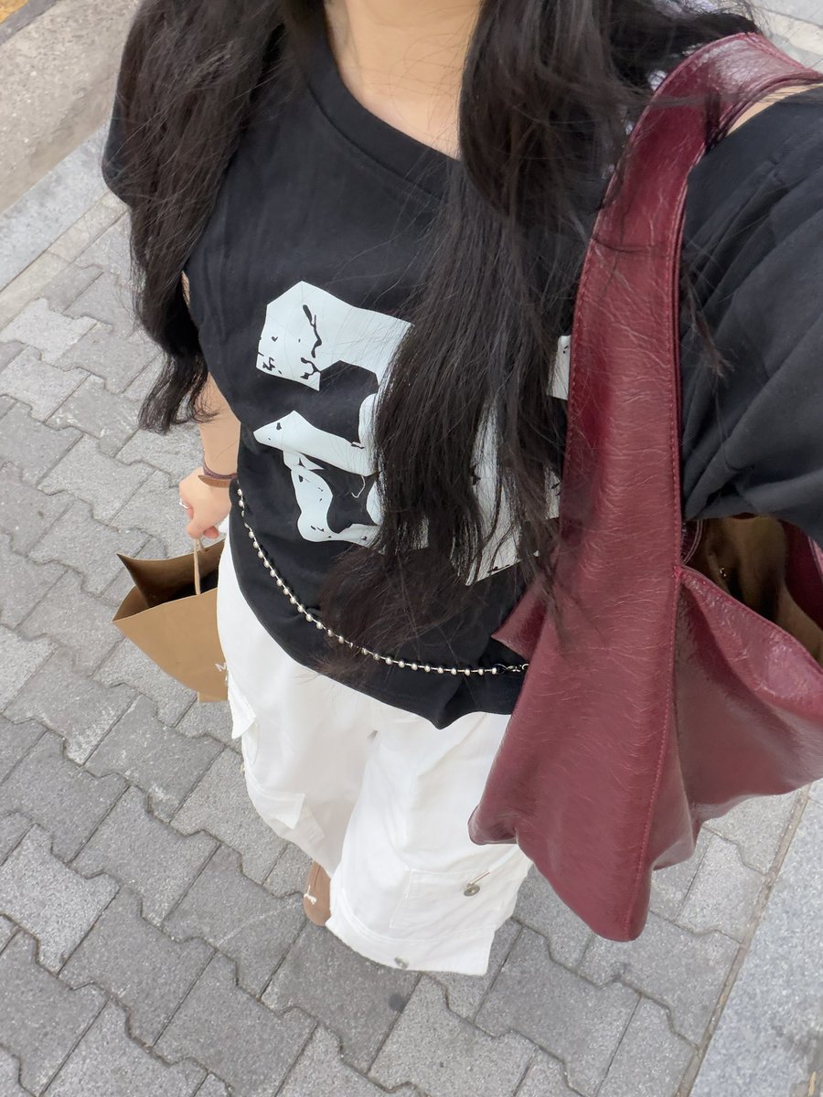orange_forest's tweet photo. 이 가방 언제 안 질리지 https://t.co/1UIMffow7V