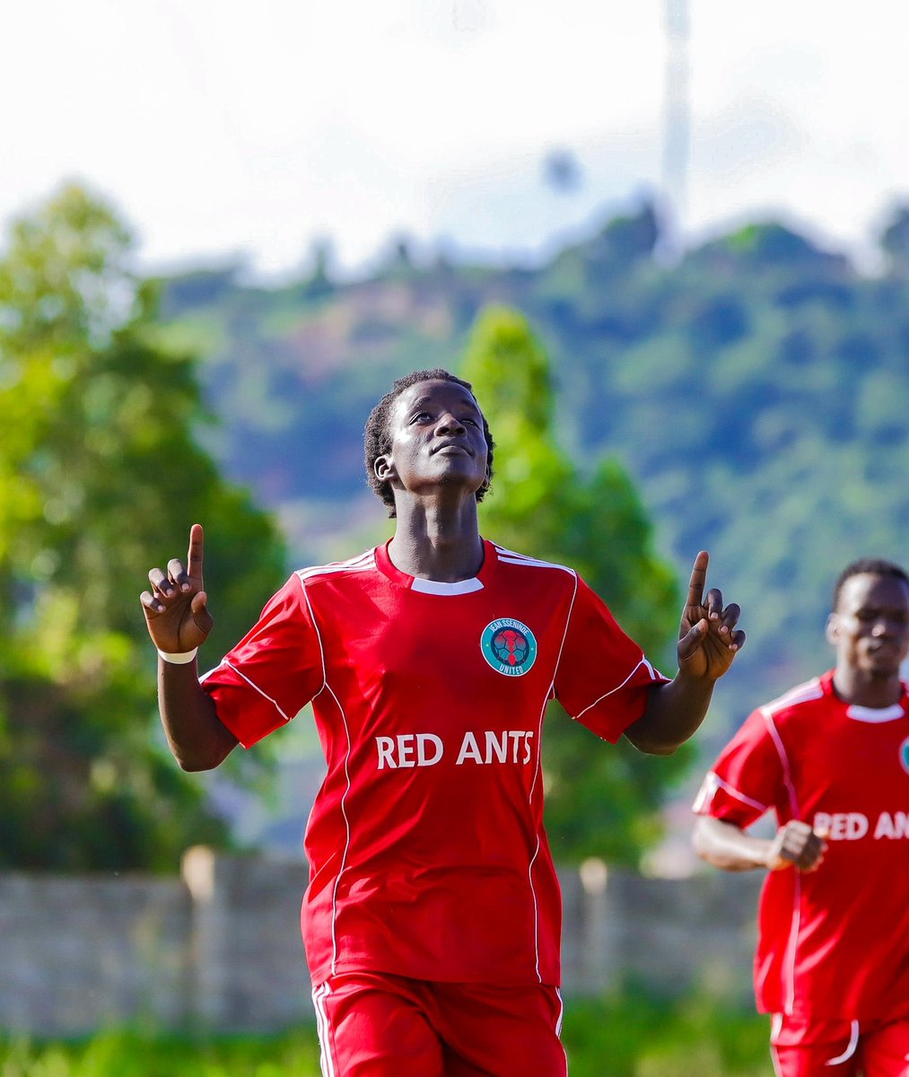 RedAntsMen's tweet photo. Goallllllll
Muhmud Hafizi taps into an empty net after a nice shot was curled in by Eclas Magembe.
REDANTS 🔴1-0⚪ WOLVES YOUNG
#RATWOL
#ItsOurTime
#RedAntsMentalHealthAwareness https://t.co/sO8WJHRN7E