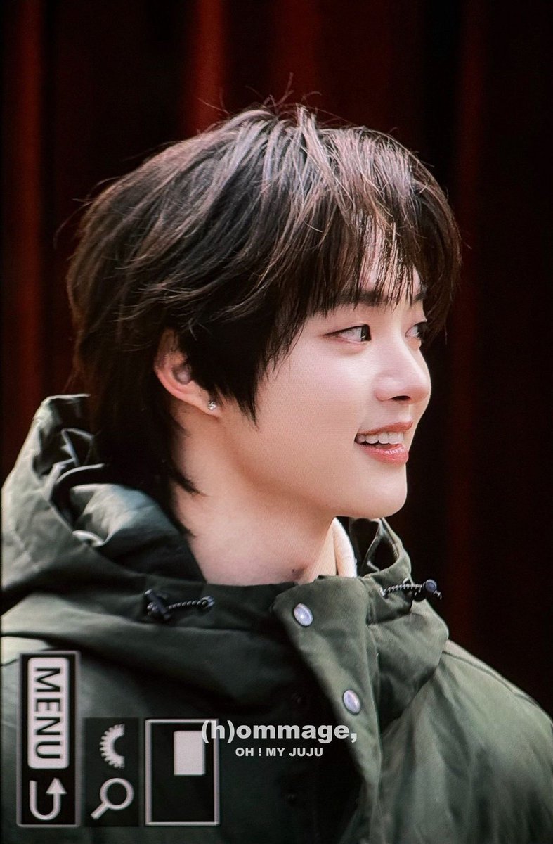 와와 tweet media