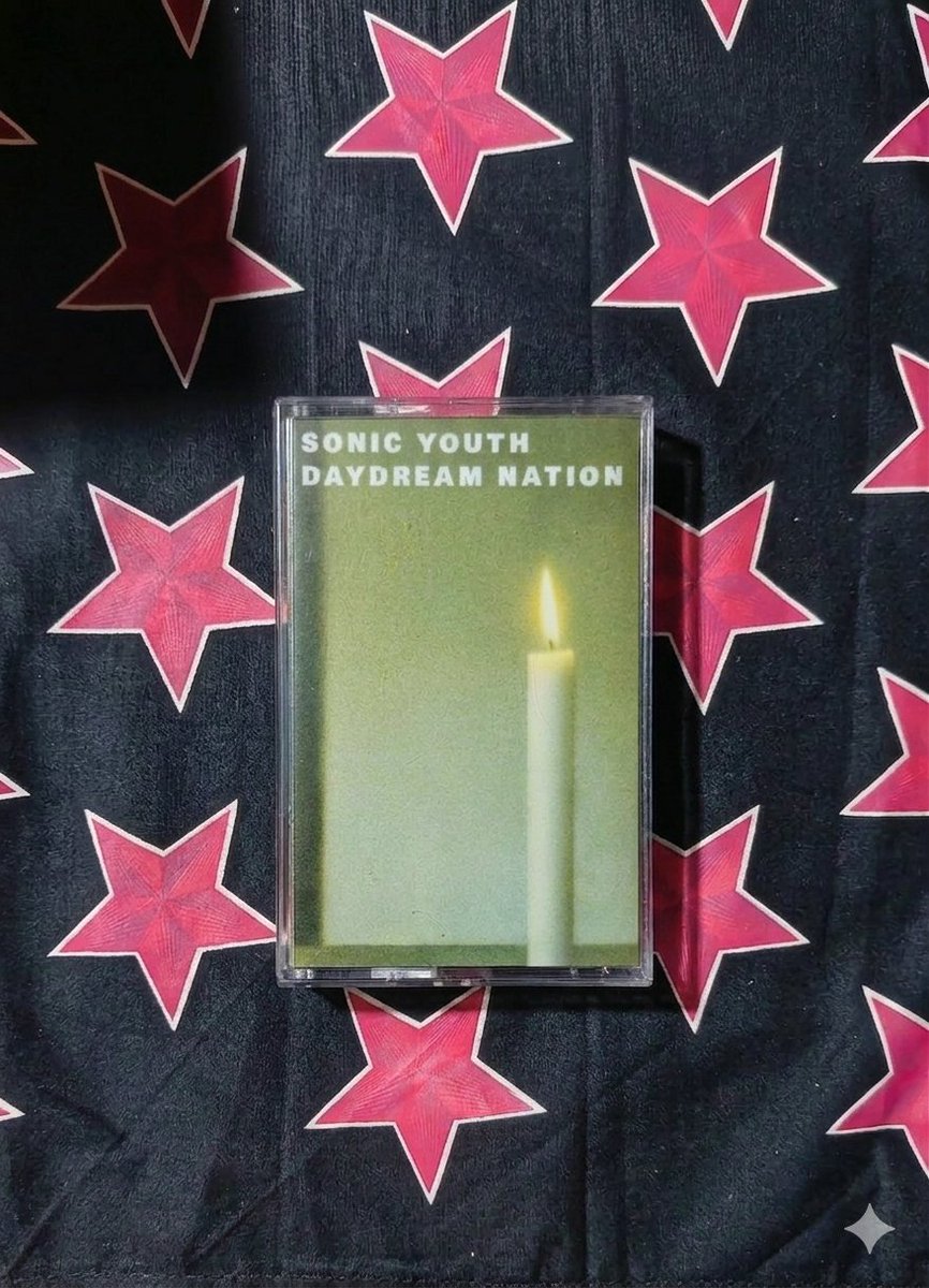 Heyghi1's tweet photo. @meme_posser For sale!!

Sonic youth - daydream nation (import) ada minus dikit
350k 
Turnstile - never enough (import)
350k

Untuk detail dan lainnya bisa lngsng dm aja ya atau bisa juga barter/tuker tambah sama kaset turnover, rekah (rilisan awal), goodnight electric. Pokoknya dm aj https://t.co/6RcNYy3hs8