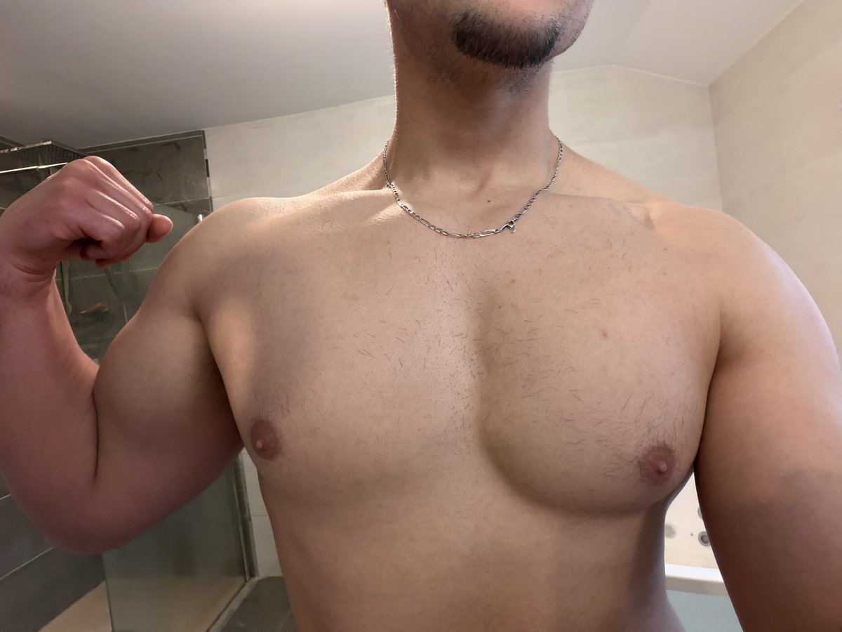 DarkProtoxyde's tweet photo. Jour férié https://t.co/qNaUjFoU8s