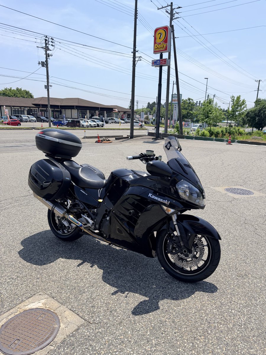 squirrel0210's tweet photo. 1400GR

 #愛車の日 https://t.co/l7fRcoVogU