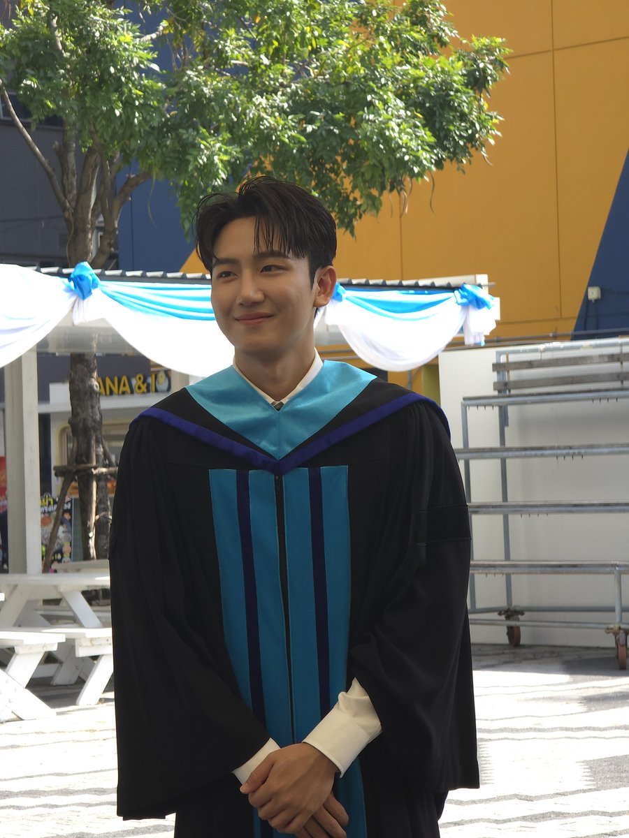 hsgf1024's tweet photo. 보고싶은데 언제 볼 수 있나요 ...? 

@titlekplee 
#titlekrt 
#กลจของตต https://t.co/J6LJ2VNyUI