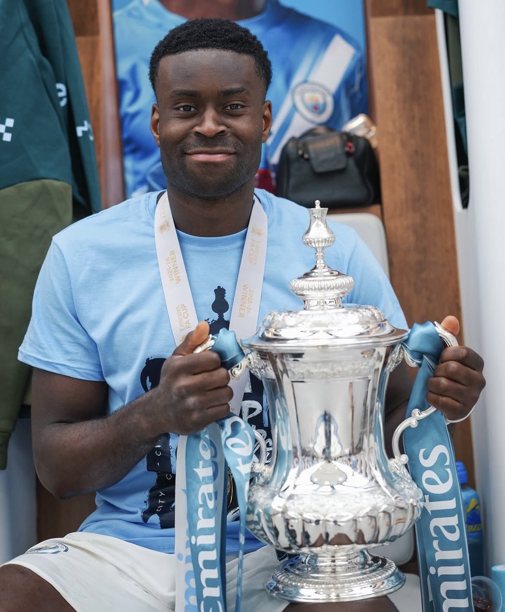 Palace Report tweet media