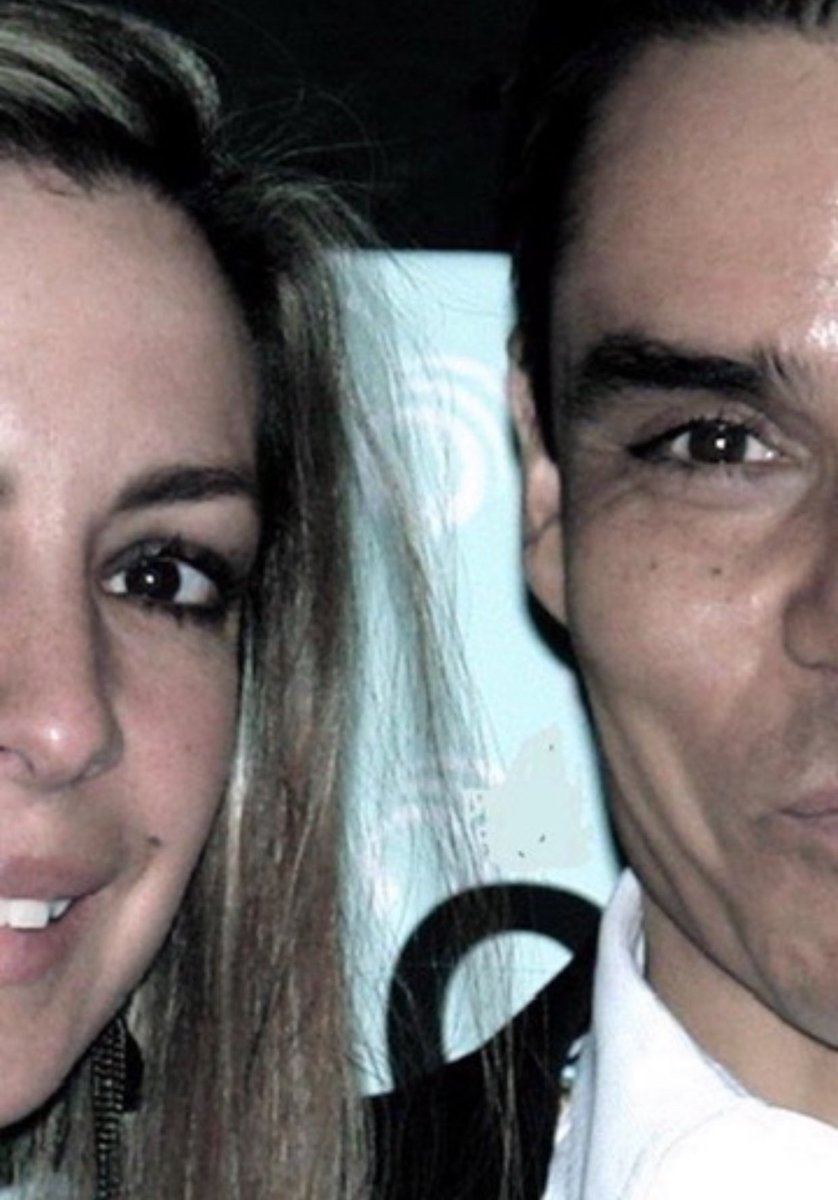 aesquinca's tweet photo. #ElPoderDelSonido 🔊 25 mayo
Elegir una pareja no es solo una decisión emocional: es una elección que puede definir la dirección entera de su vida. Una buena pareja no solo suma, sino que potencia, impulsa, cuida, confronta con amor cuando es necesario y celebra sus triunfos como si fueran propios. 
Caminar junto a alguien así, no significa que todo será perfecto, pero sí que habrá amor, respeto, construcción y un propósito compartido.
En cambio, si usted hace una mala elección, puede drenar su energía, apagar su voz y erosionar su autoestima día con día. 
Cuando usted comparte su vida con quien no lo valora, no lo escucha o lo arrastra a sus heridas no resueltas, el amor se vuelve una carga. Y esa carga se filtra como la humedad en su salud, en sus metas, en sus éxitos profesionales, en sus ambiciones y en su paz física y mental. A veces, usted ni siquiera se da cuenta del daño, hasta que le cuesta reconocerse frente al espejo.
Por eso, elegir bien a una pareja, no es un acto de romanticismo ingenuo, es un acto de amor propio. Una decisión que debe nacer desde la consciencia, no desde la carencia, la prisa, la desesperación o el miedo a la soledad. Porque la pareja que usted elija, será en gran parte, el espejo donde podrá ver esas partes que necesita sanar, qué lecciones debe aún de aprobar y en donde usted podrá aprender a verse… o a perderse.
Igualmente con todo su círculo primario. 
Que tenga una semana llena de bendiciones.,
OM NAMAH SHIVAYA 🙏🏻📿