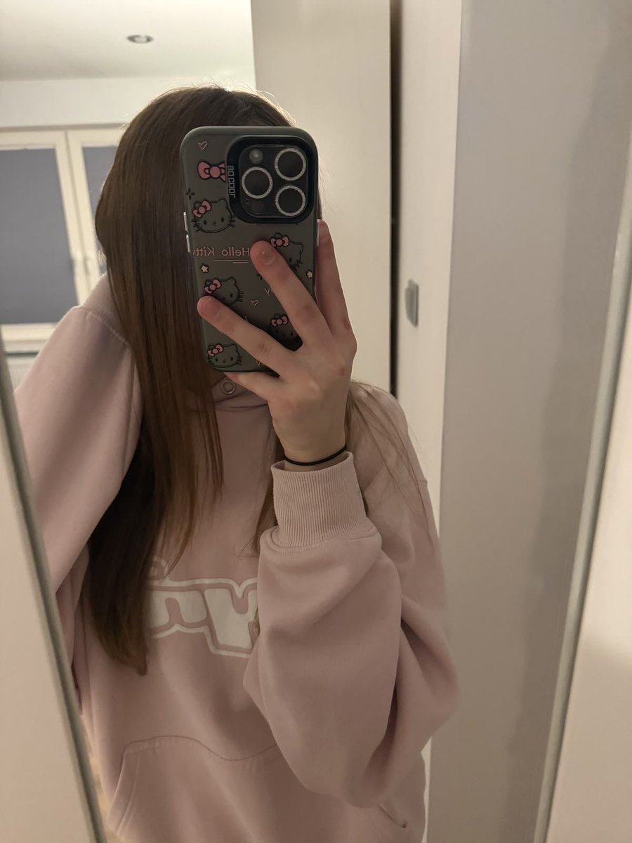 Luna Yara tweet media