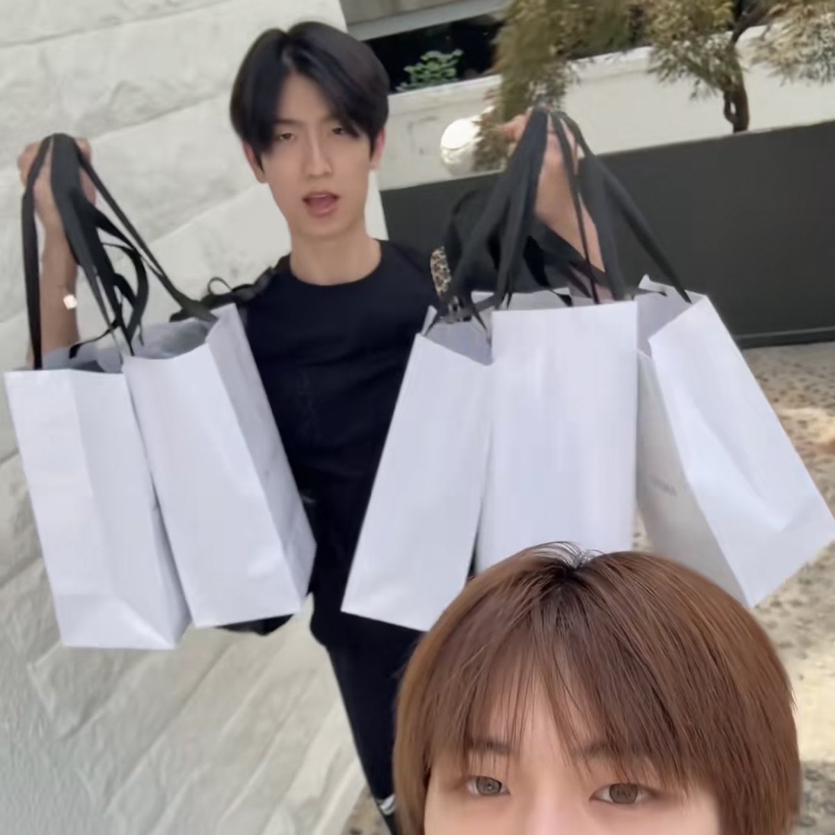 ซู้ดดด tweet media