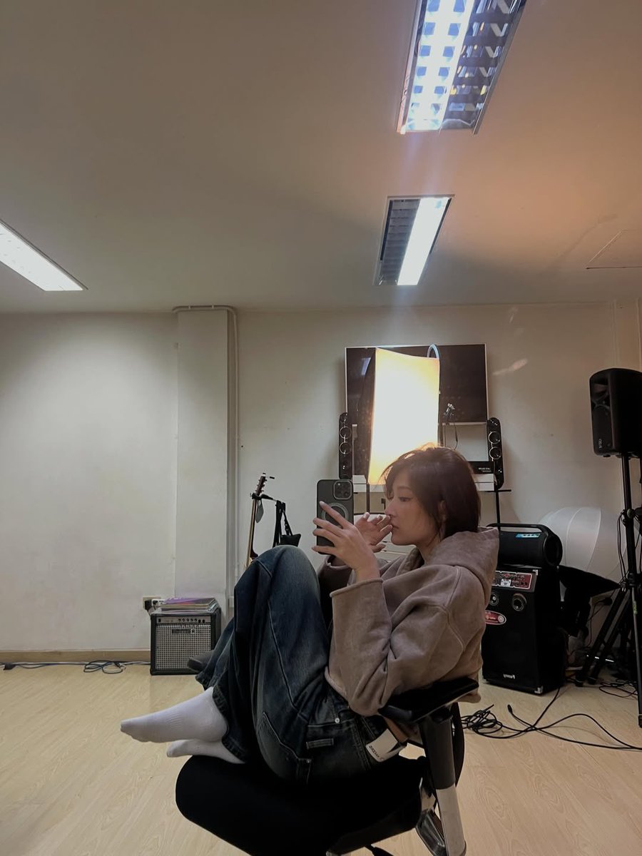 𝘯𝘰𝘳𝘯𝘰𝘳 ˙𐃷˙ tweet media
